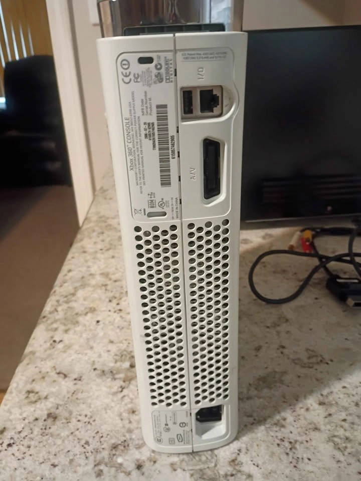 Xbox 360 - photo 3