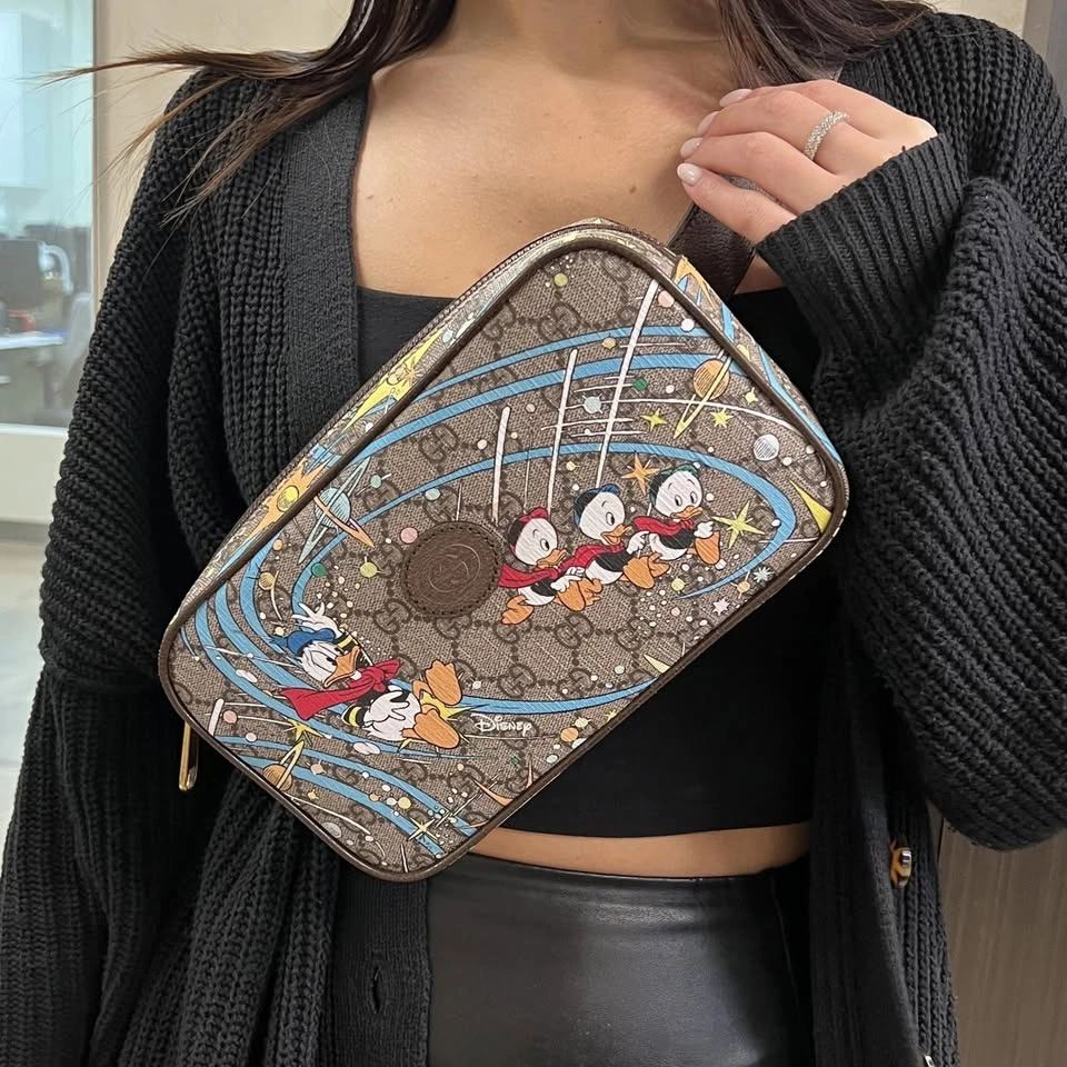 Gucci GG Supreme Donald Duck Belt Bag - photo 2