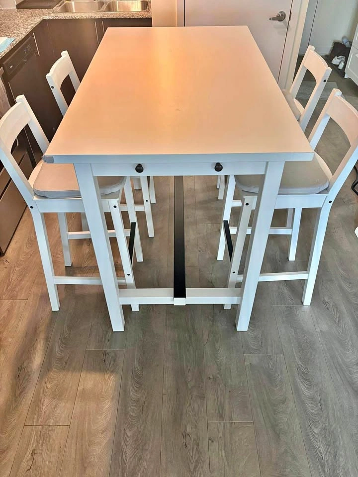 Bar table and 4 bar stools, white/white NORDVIKEN
