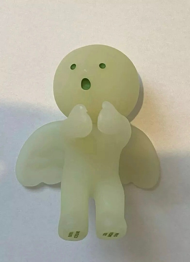 RARE Smiski Cheer Series SECRET Angel Glow-In-The-Dark Figure