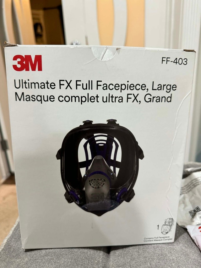 3M Ultimate FX Full Facemask with 2 Cartridge Filter