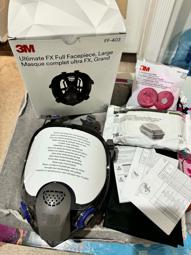 3M Ultimate FX Full Facemask with 2 Cartridge Filter - photo 2