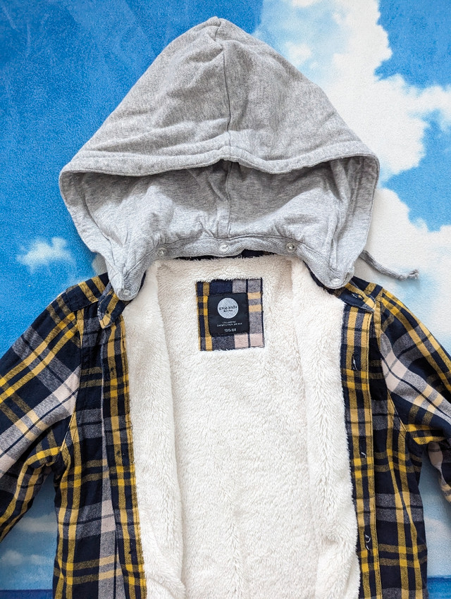 Like new GXG boys 130cm fleece lined plaid button shirt - photo 4