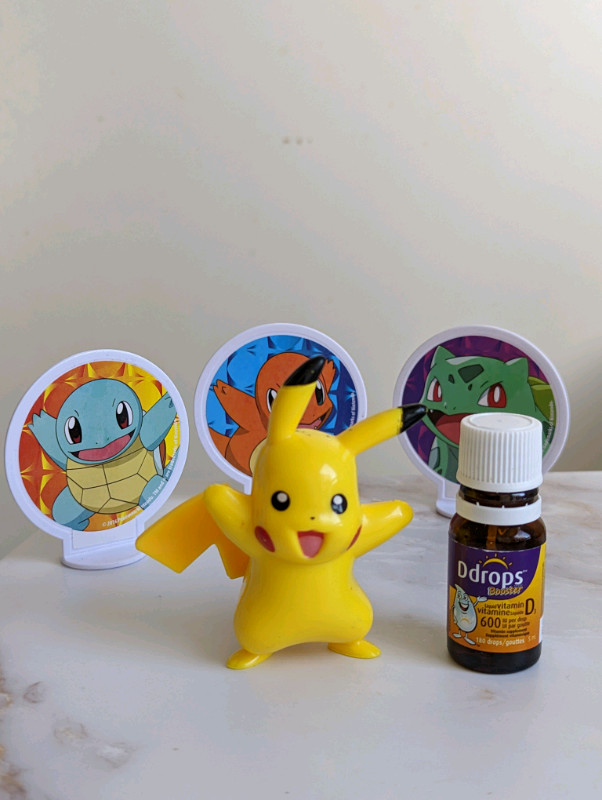 Pokemon Pikachu cake topper with lights