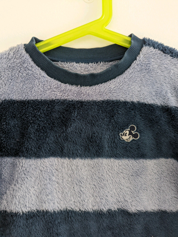 6T Uniqlo Kids x Disney fleece stripes shirt size 120 - photo 3