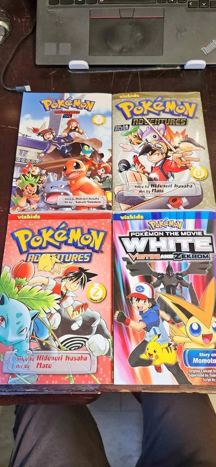 Pokemon Manga Bundle