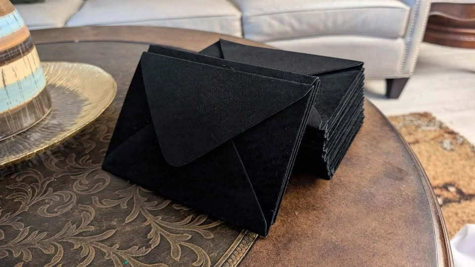 20 Black Velvet Envelopes - photo 2