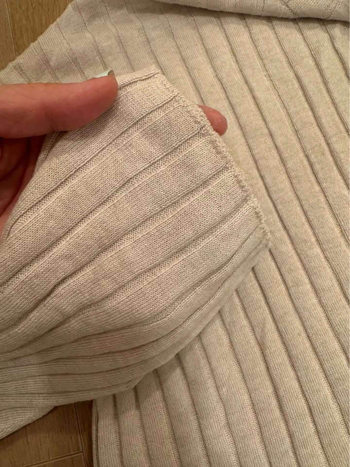 Clearance! Brand new HM beige knit sweater - photo 3