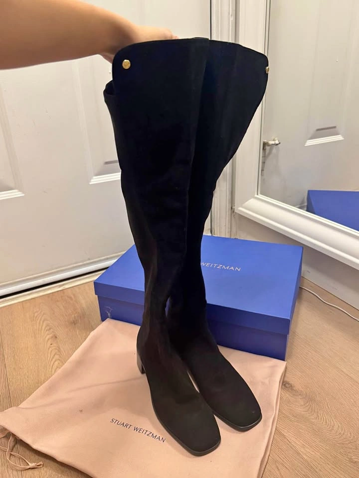 Stuart Weitzman Black Under Knee Boots - Size 7