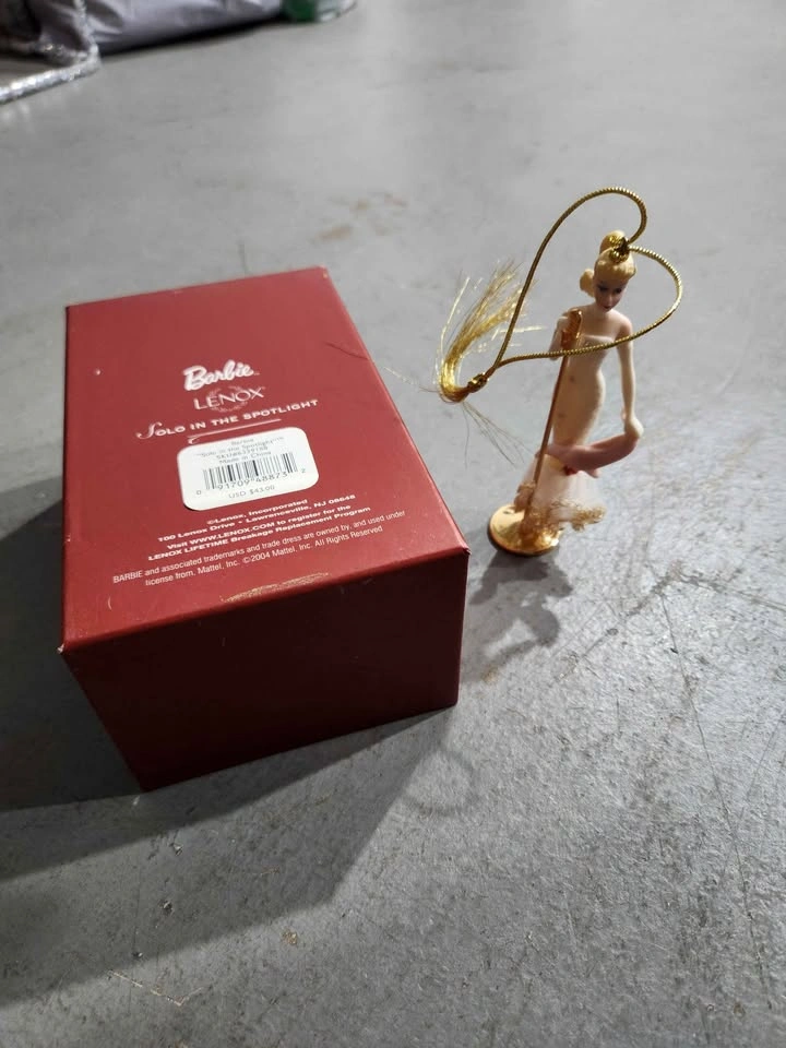 Barbie Christmas Tree Ornament Lenox - photo 2