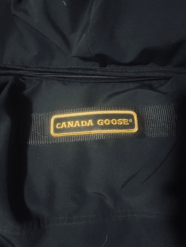 Canada Goose Jacket and Sorel Boots - Reduced Price - photo 3