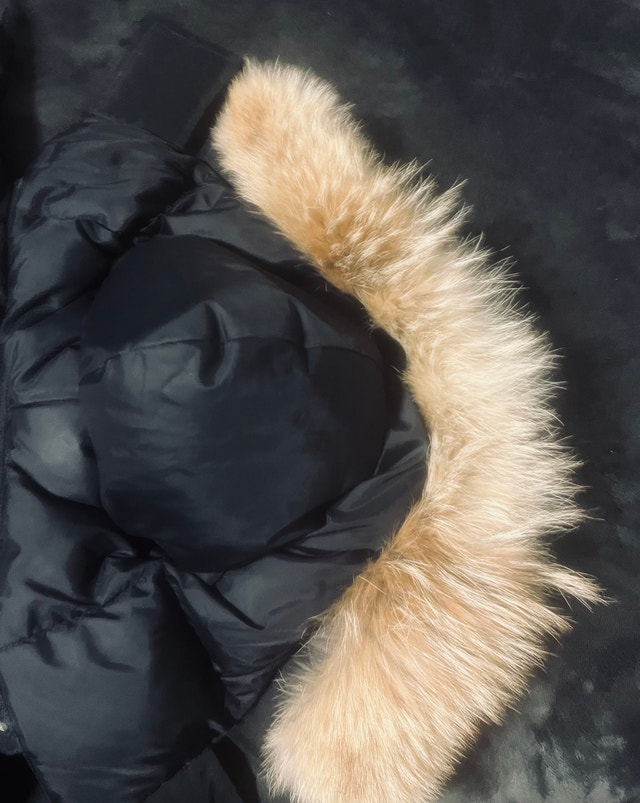 Canada Goose Jacket and Sorel Boots - Reduced Price - photo 4