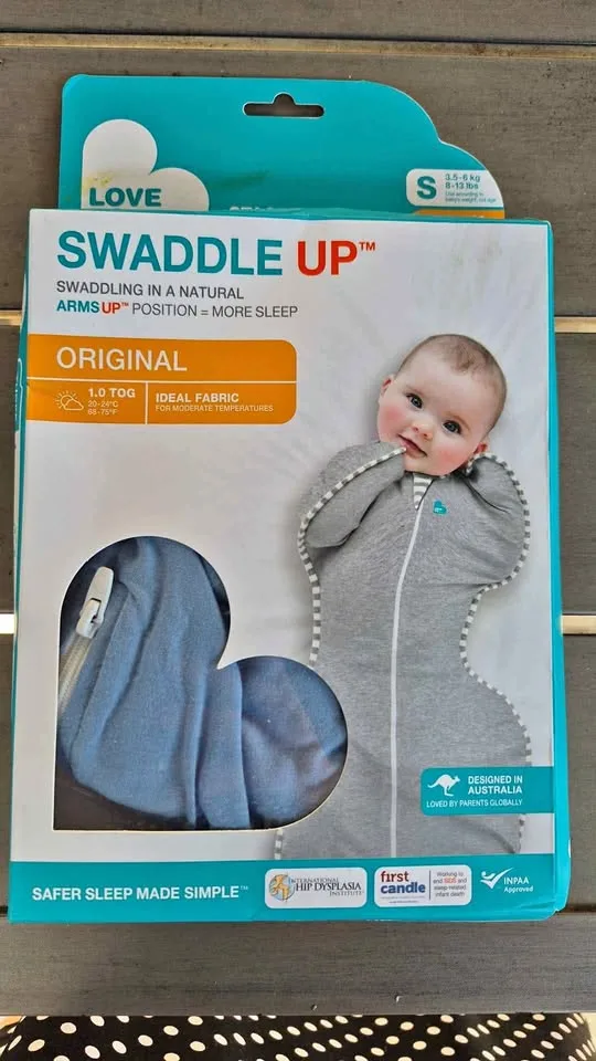 Love to Dream Swaddle NEW Small