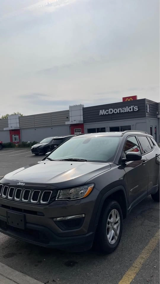 2018 Jeep Compass Sport - photo 3