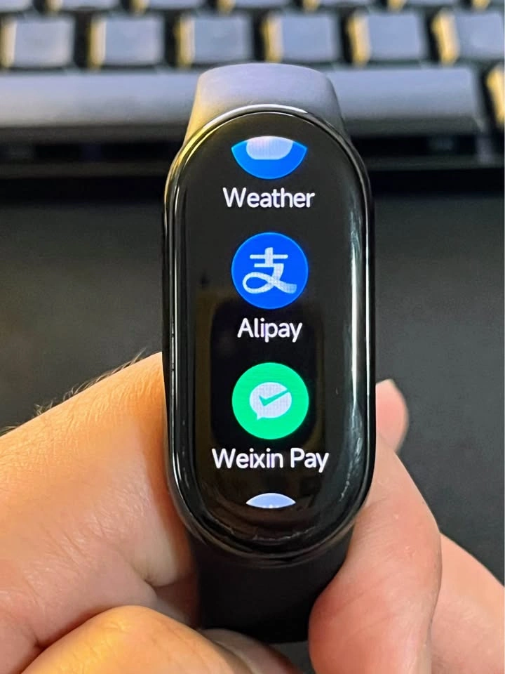 Xiaomi Mi Band 8 - Great Battery + 4 Extra Straps - photo 2