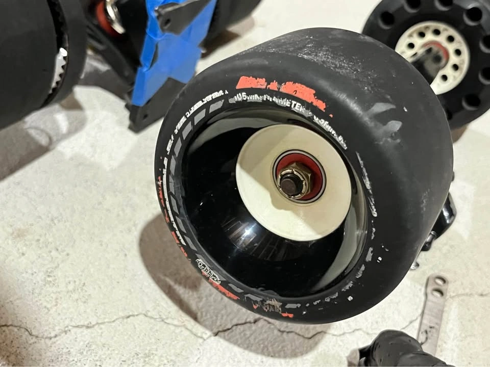 Meepo Voyager 105mm Cyclone Wheel Kit + Drivetrain - photo 3