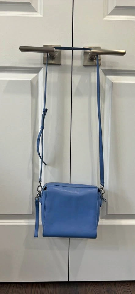 Leather crossbody bag-Banana Republic
