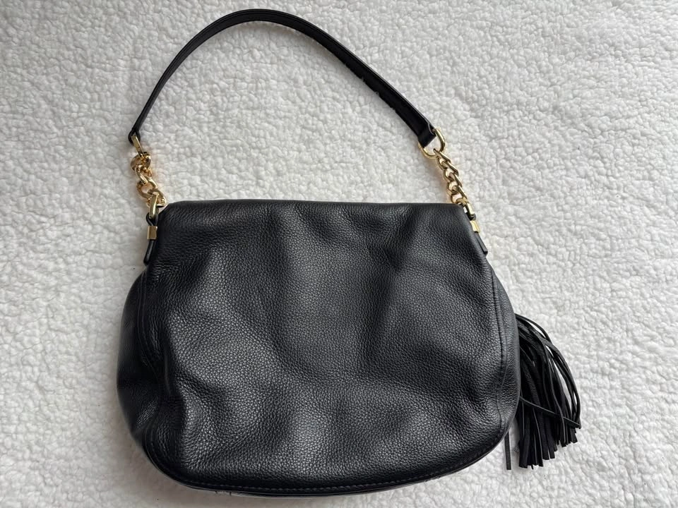 Michael Kors Bedford Tassel Shoulder Bag - photo 3