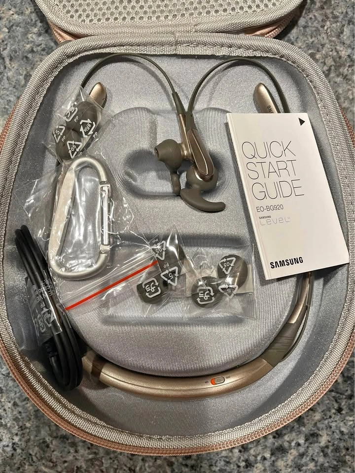 Samsung Level U Wireless Bluetooth Headphones