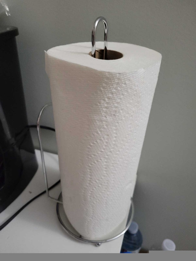 Paper Towel Holder - photo 2