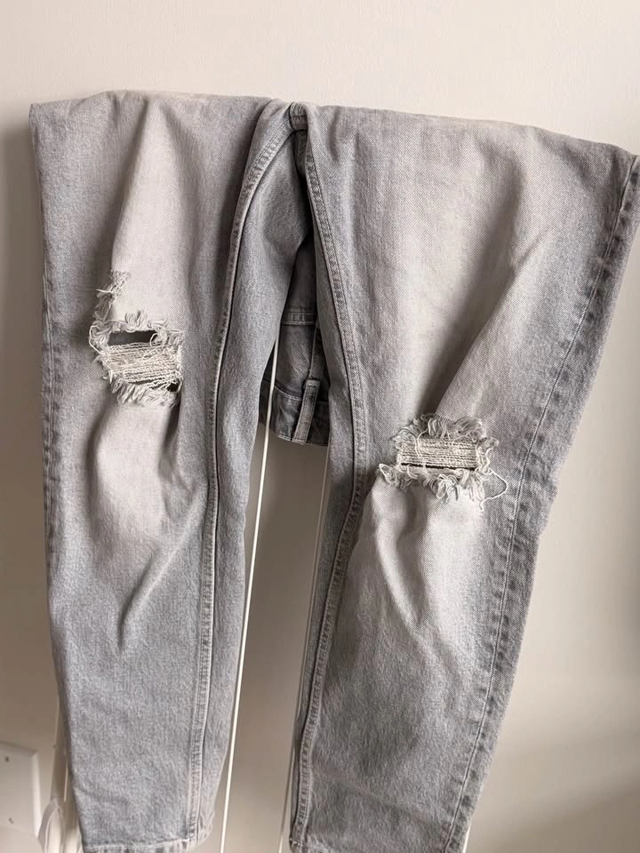 Zara Man Ripped Denim (Light Grey) - photo 2