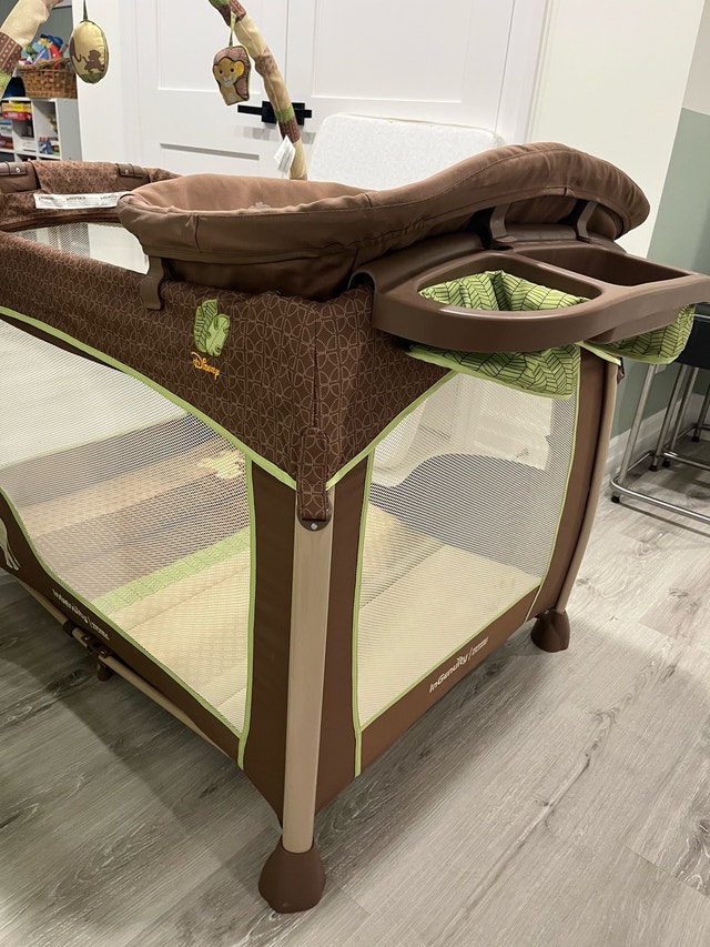 Portable bed / playpen / playard - photo 3