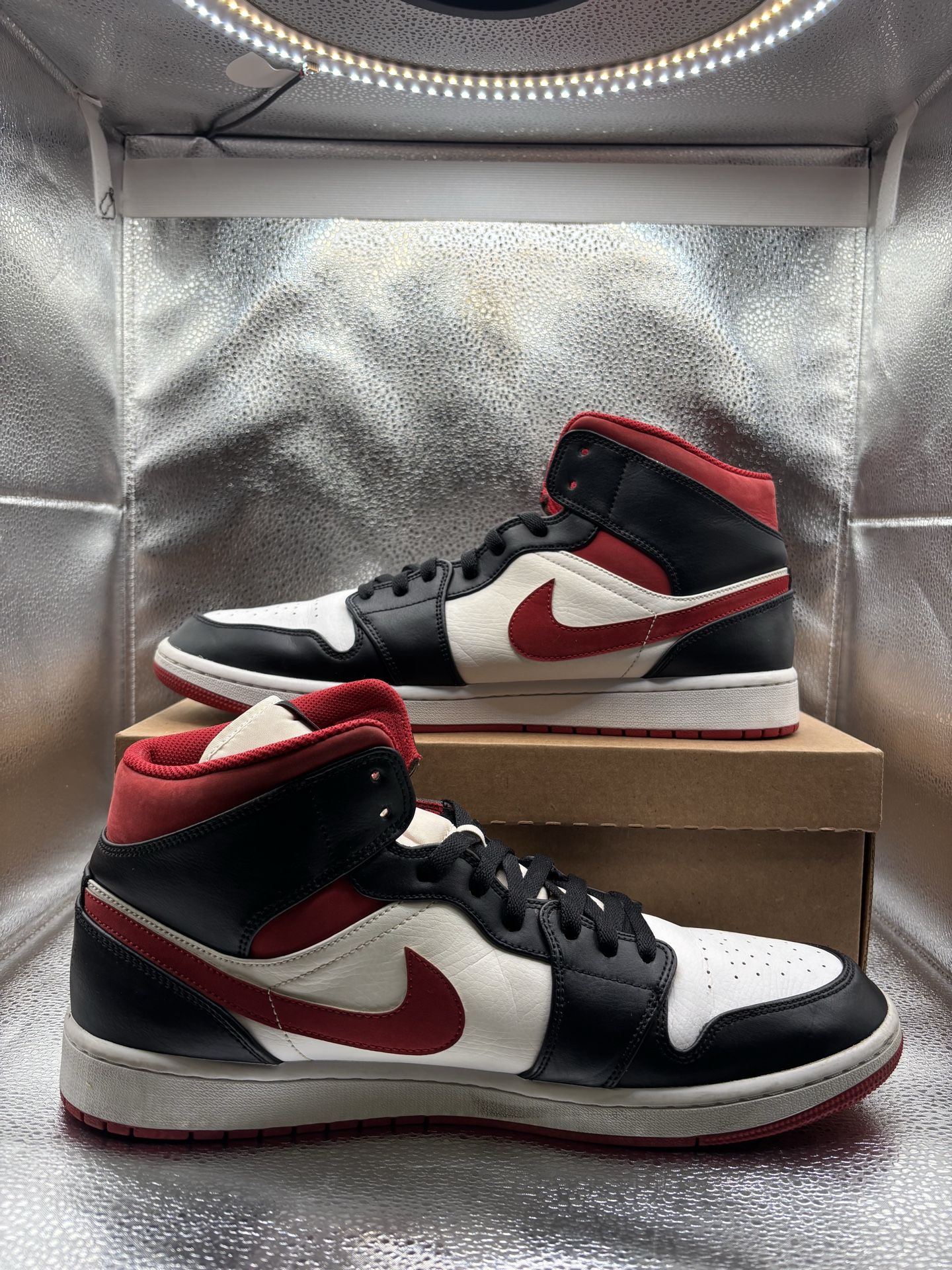 Air Jordan 1 Mid Gym Red White Black - photo 5