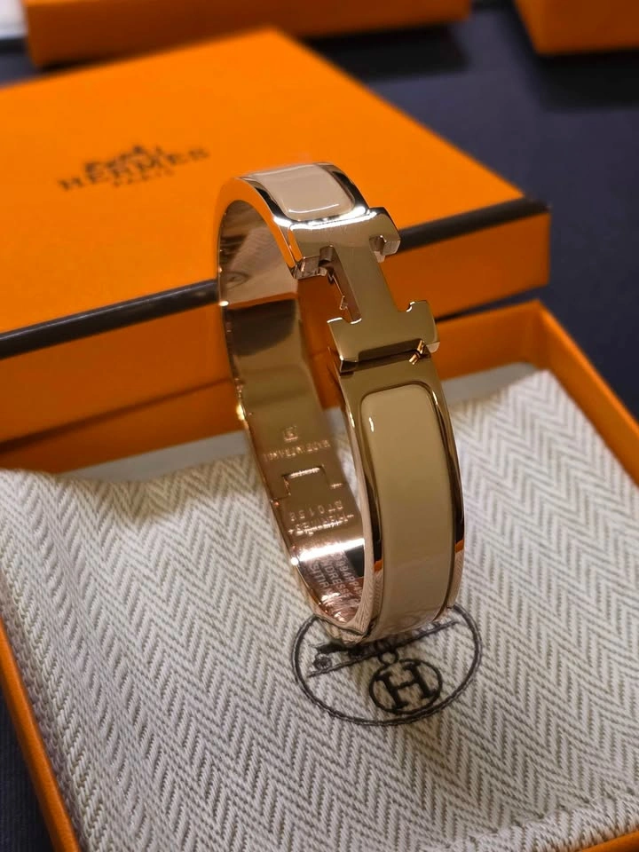 Hermès Cream Clic H Bracelet - photo 4