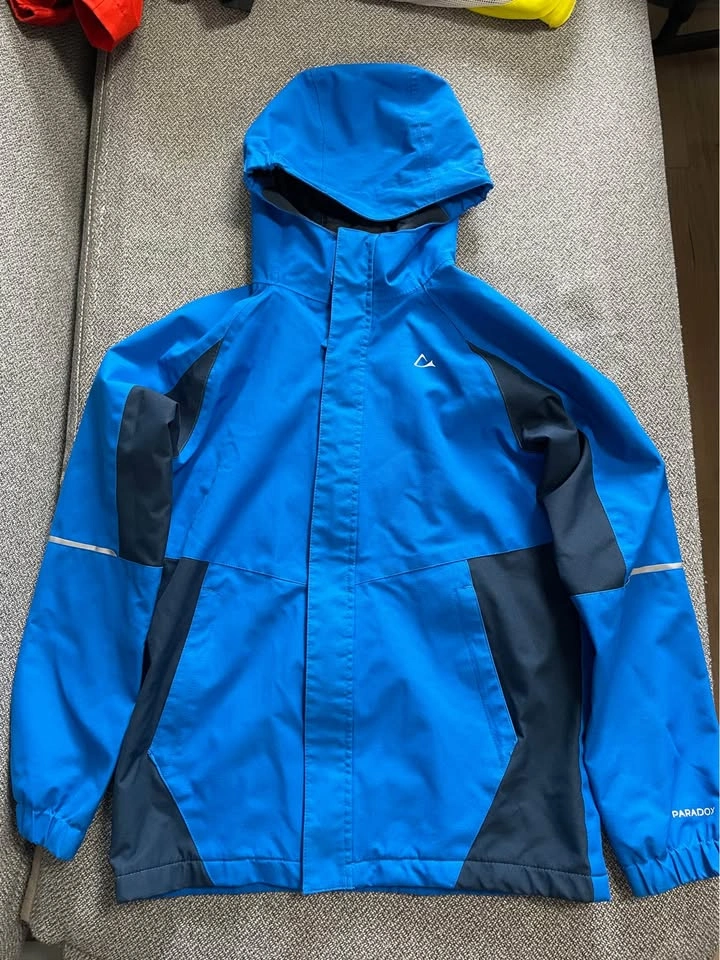 5 Boys Spring Jackets for $40 - photo 2