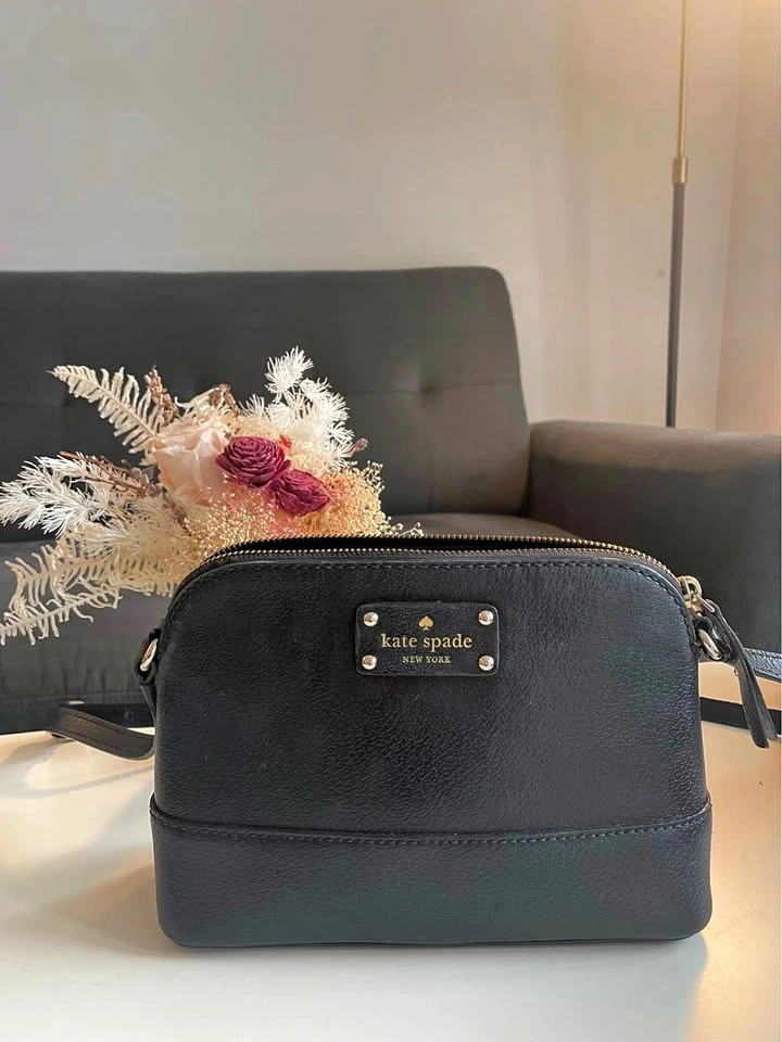 Kate Spade Black Leather Crossbody Purse