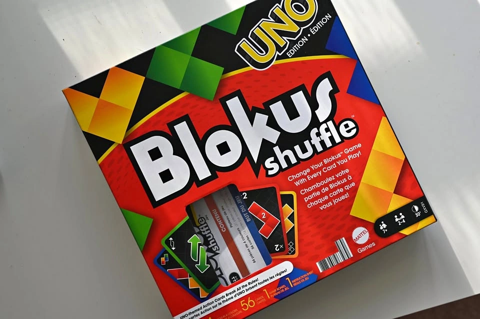 Blokus Shuffle UNO Edition Board Game