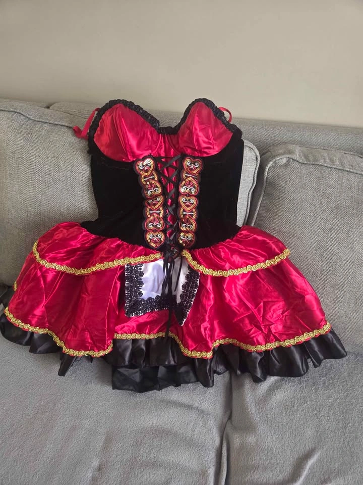 Stunning Red & Black Costume Dress - Fits like M/L (Tagged XL) - photo 2