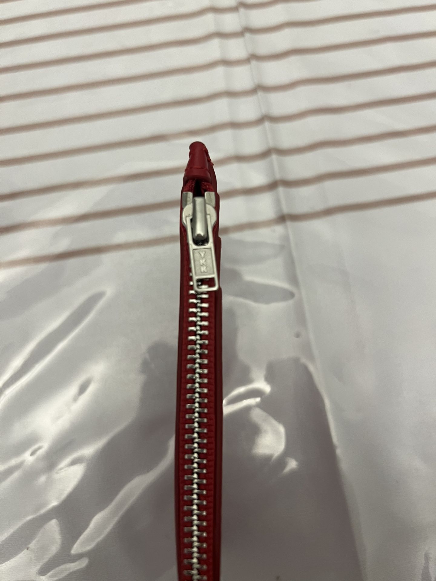 Supreme cardholder - photo 3