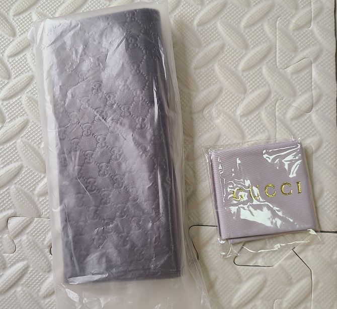 Gucci Sunglasses Case - photo 2