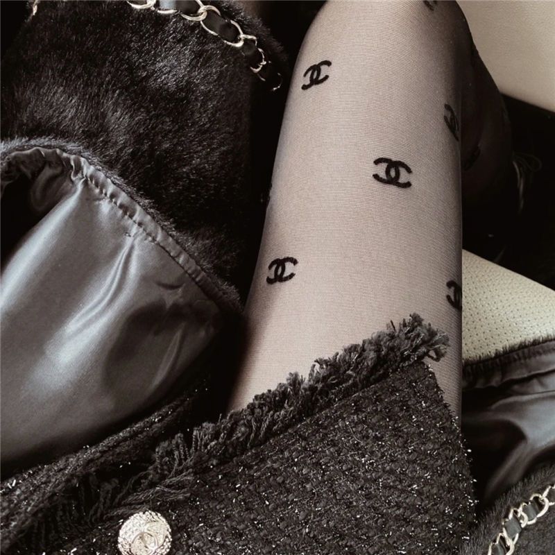 Black Chanel Tights - photo 2