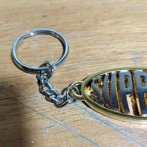 Supreme keychain - photo 3