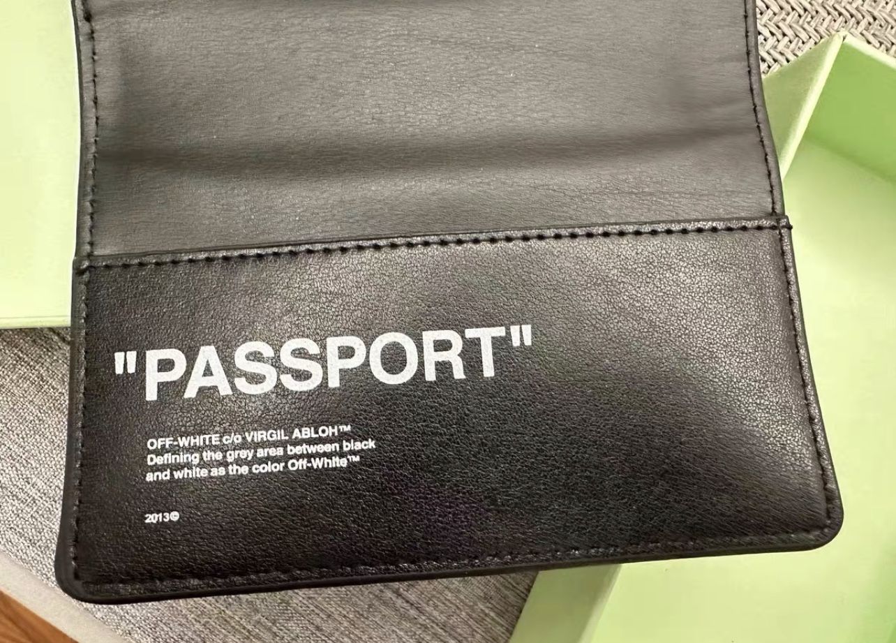 Off-White Passport Wallet - photo 4