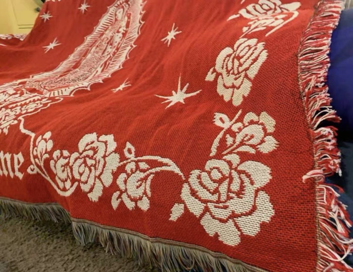 Supreme Virgin Mary Blanket - photo 3