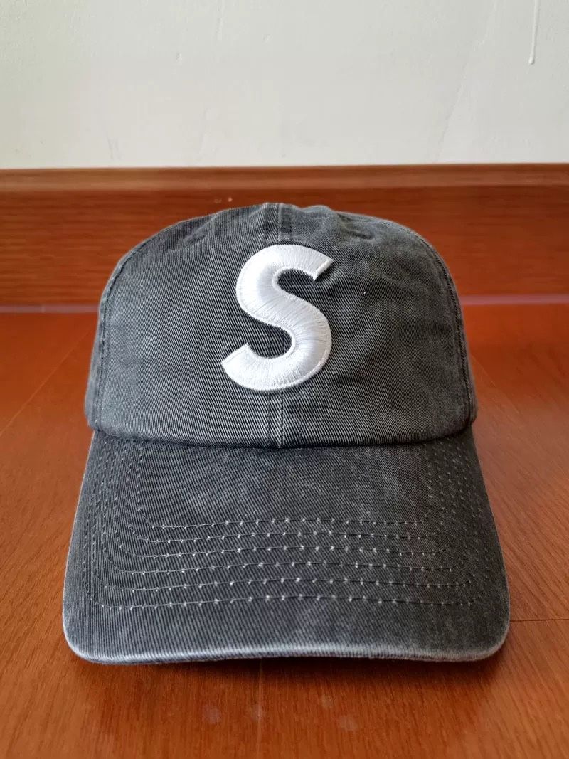 Supreme Cap