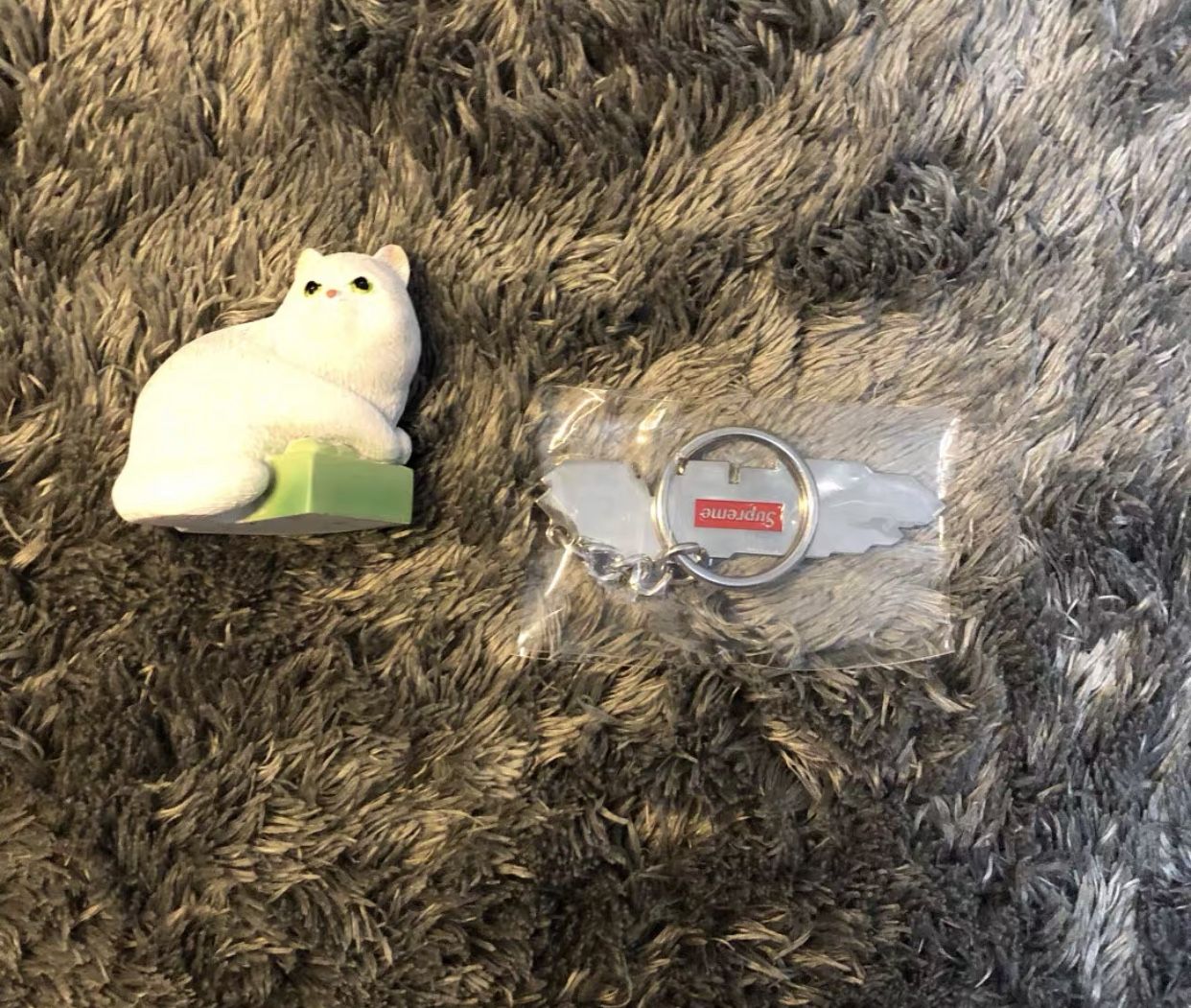Supreme Keychain - photo 2