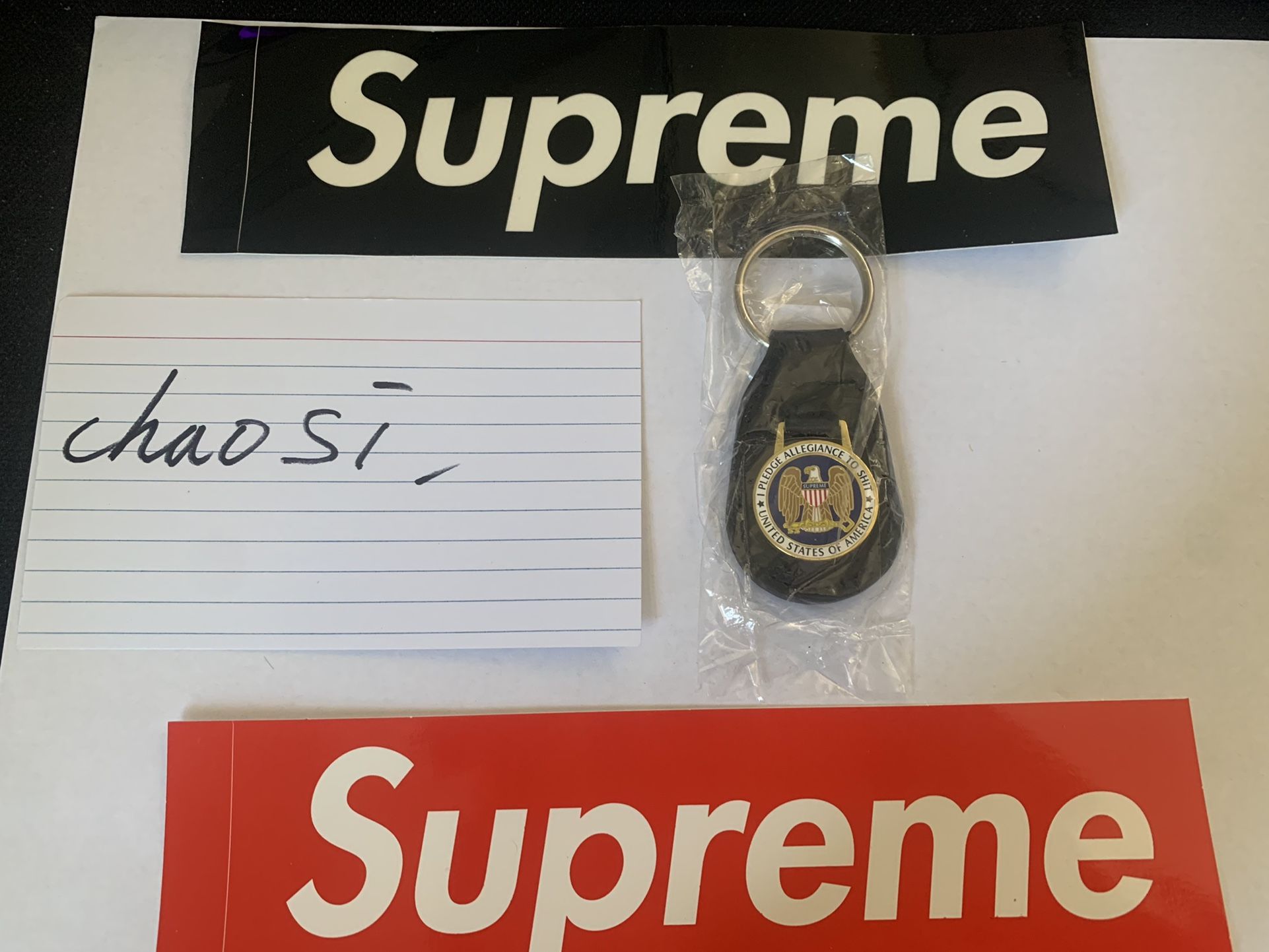 Supreme Pledge Allegiance Keychain - photo 2