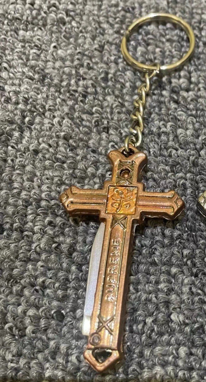 Supreme Cross Keychain - photo 2