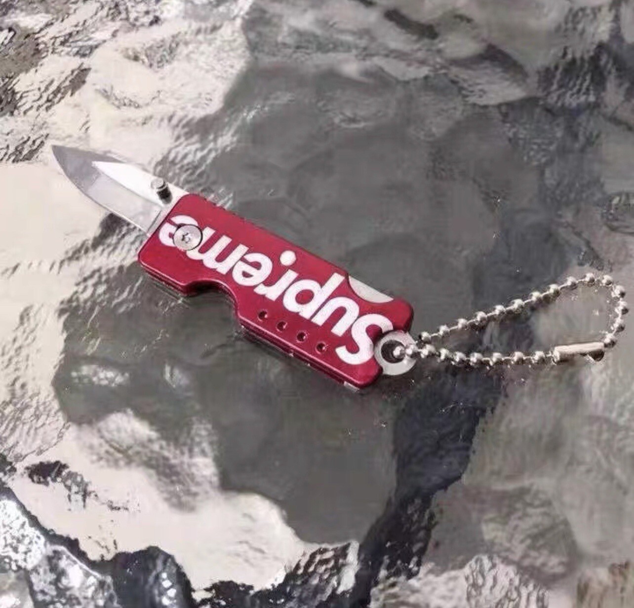 Supreme Keychain - photo 2