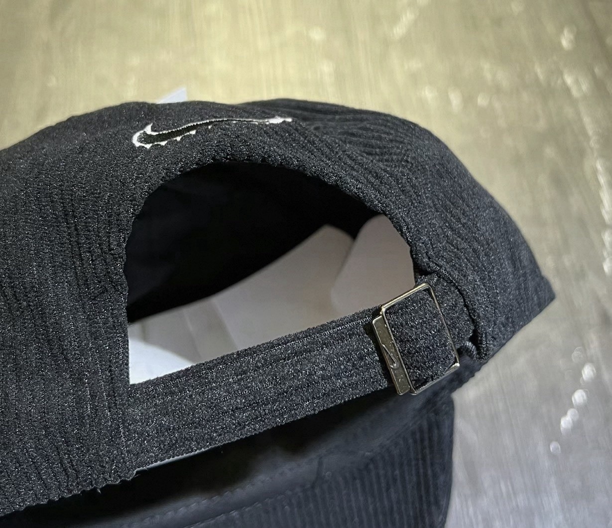 Supreme Nike Arc Corduroy 6 Panel Black Cap SS22 - photo 3