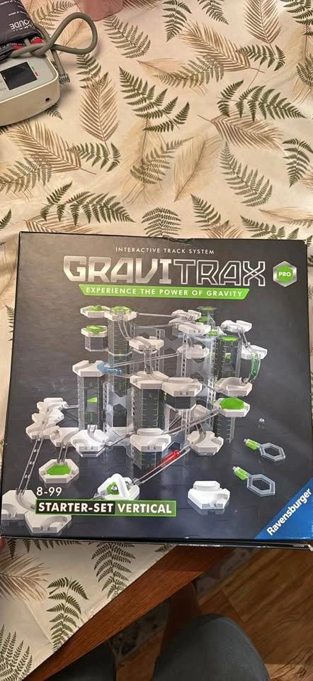 Gravitrax Pro Starter-Set Vertical Marble Run