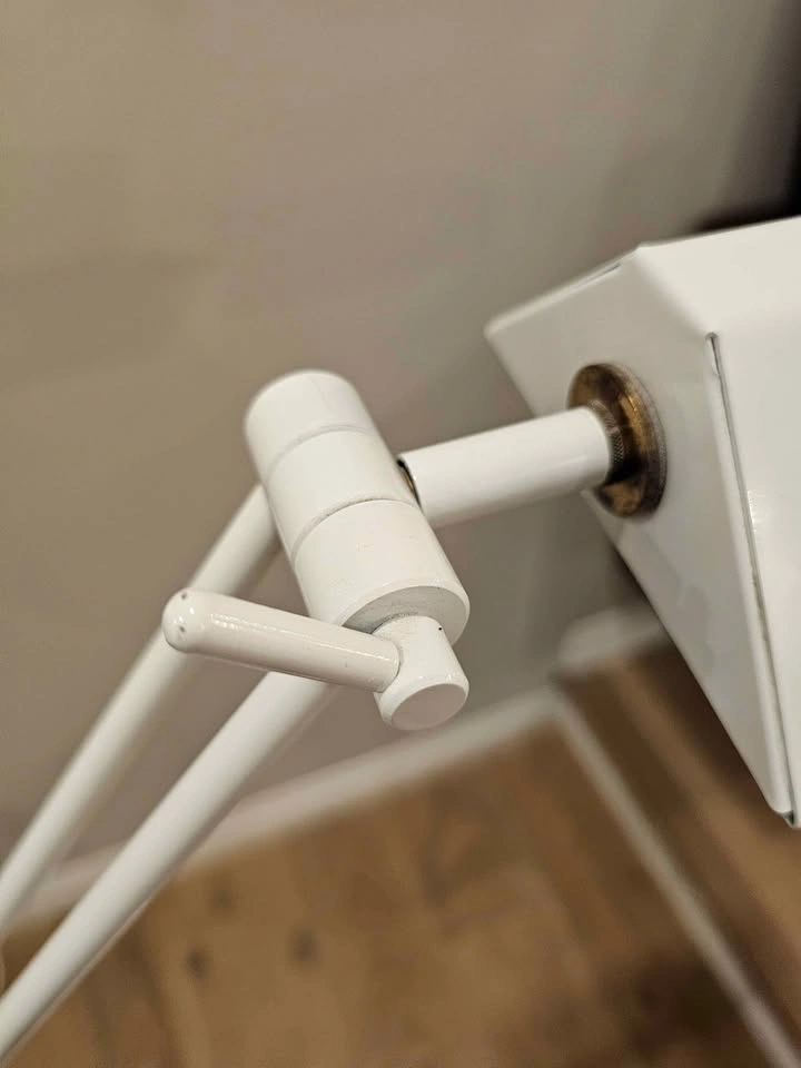 Vintage 90s White & Brass Swing Arm Floor Lamp - photo 3