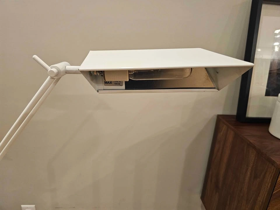 Vintage 90s White & Brass Swing Arm Floor Lamp - photo 4