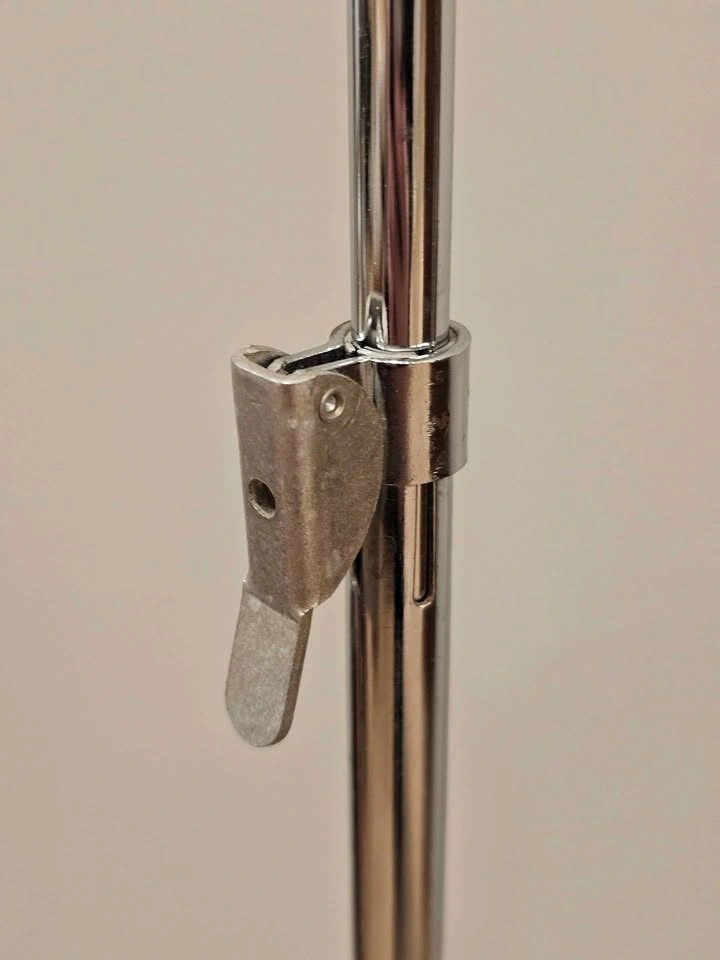 Vintage Luxo Tripod Floor Lamp – Adjustable / Folding - photo 5