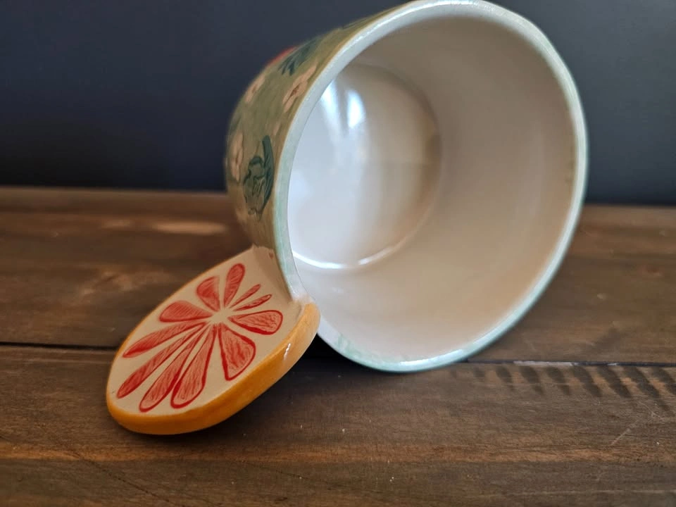Anthropologie Slice of Life Strawberry Mug - photo 3