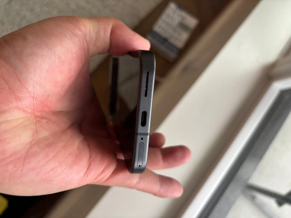 Google Pixel 9 128GB Black - 100% Battery Health - photo 5